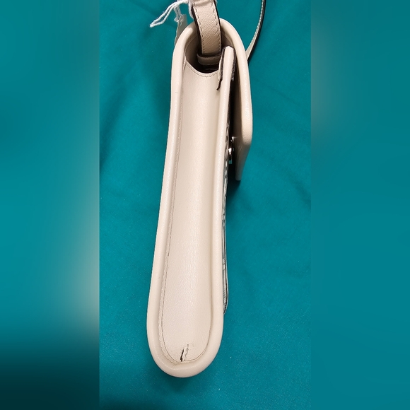 GUCCI Like new Flap Crossbody Bag GG Embossed Perforated Leather Mini - Picture 9 of 16